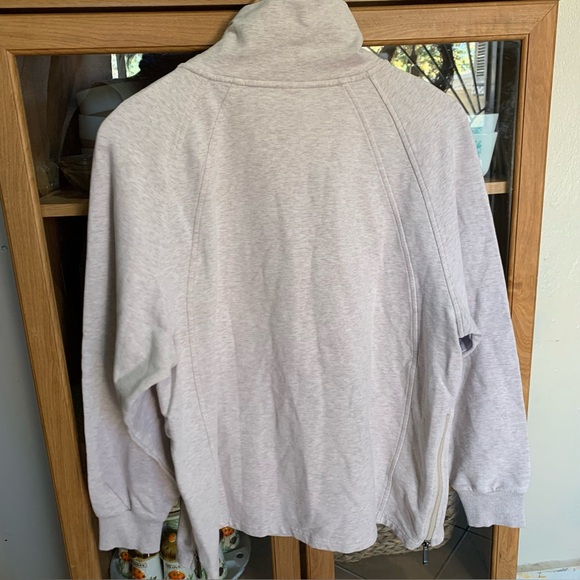 Varley Mock Neck Oatmeal Sweatshirt Zipper Sides Quiet Luxury Women' Size Medium - Picture 6 of 6